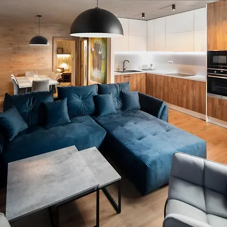 Hillside Y41 * Дольни-Кубин